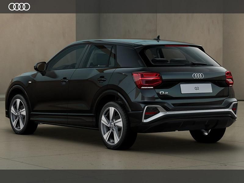 Nuova Audi Q2 S-Line 150 CV (110 kW) 2026 Nero mito metallizzato SUV