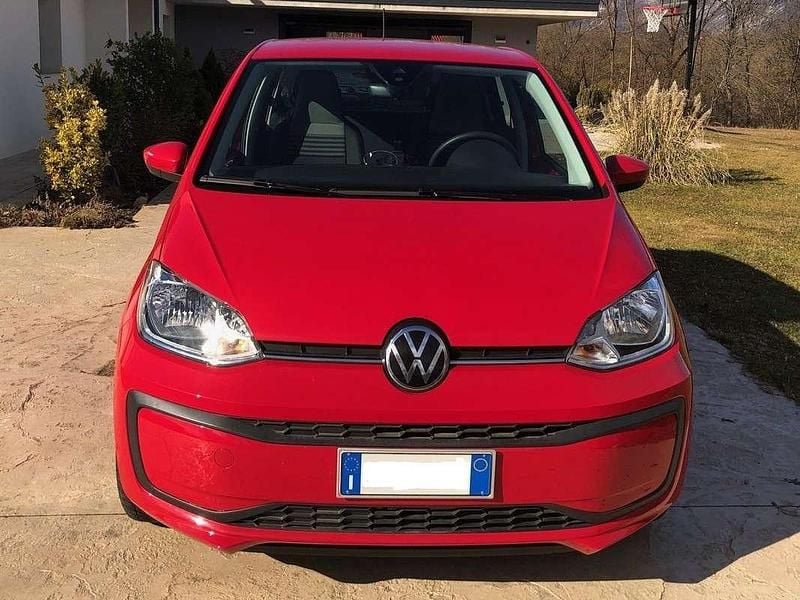 Usata VW up! move up! 65 CV (47 kW) 2023 Rosso Utilitaria
