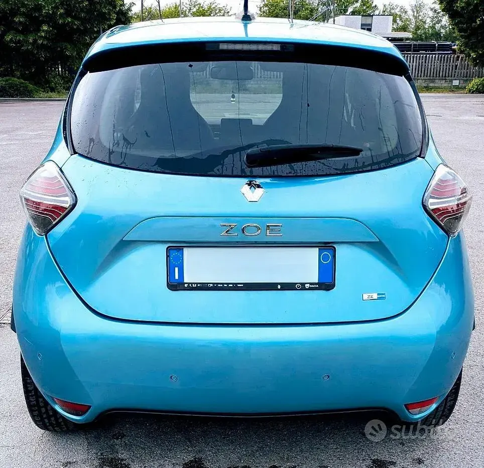Usata Renault Zoe Intens 50 kW (69 CV) 2021 Blu Utilitaria