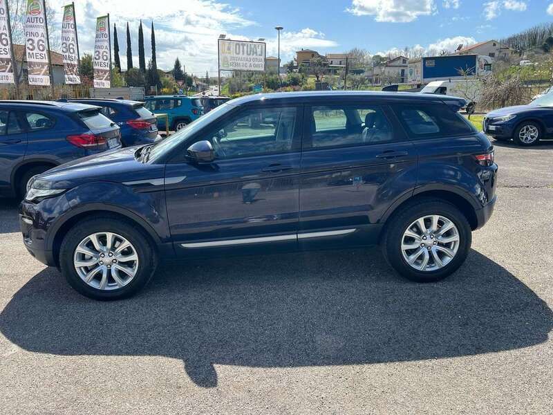 Usata Land Rover Range Rover evoque SE 179 CV (131 kW) 2018 Blu/azzurro SUV