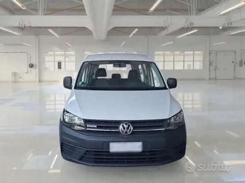 Usata VW Caddy 122 CV (89 kW) 2015 Bianco Monovolume