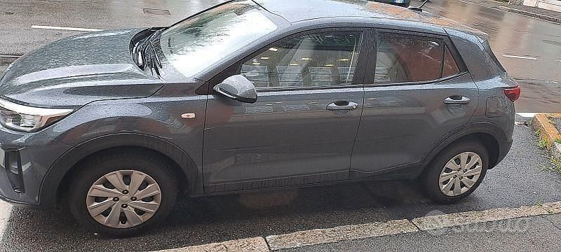 Usata Kia Stonic 2022 Grigio SUV