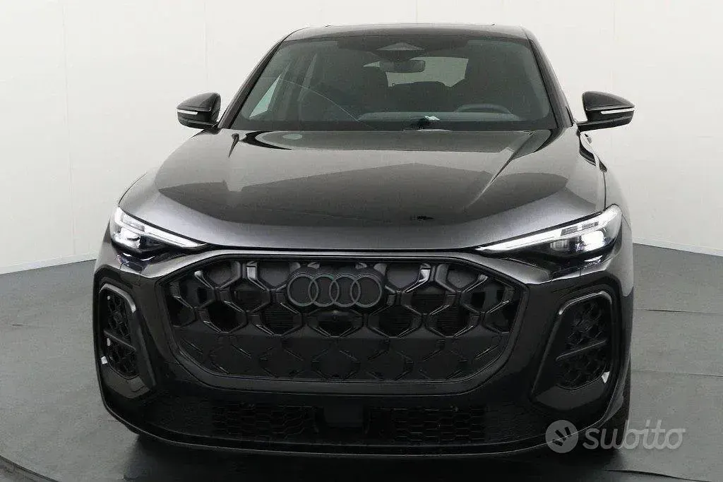 Nuova Audi Q5 S-Line 204 CV (150 kW) 2026 Nero SUV