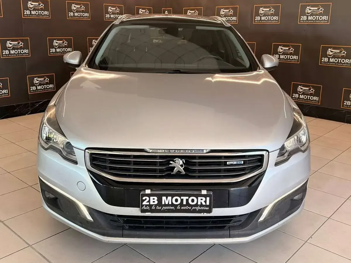 Usata Peugeot 508 SW Allure 120 CV (88 kW) 2016 Argento Station wagon