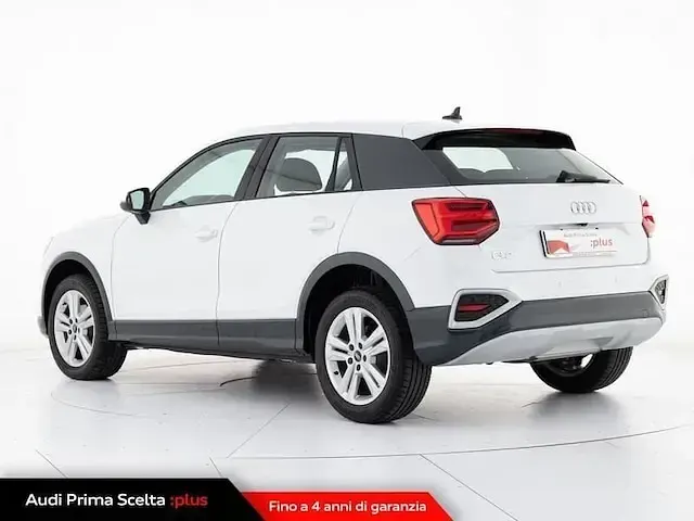 Usata Audi Q2 Advanced Plus 116 CV (85 kW) 2024 Bianco arkona SUV
