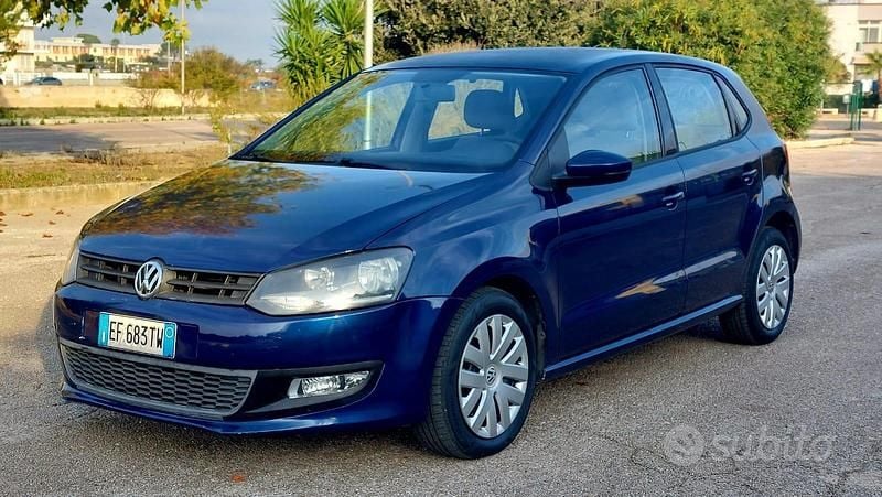 Usata VW Polo Comfortline 90 CV (66 kW) 2010 Blu Berlina