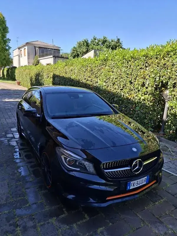 Usata Mercedes CLA220 Shooting Brake Premium 177 CV (130 kW) 2016 Station wagon