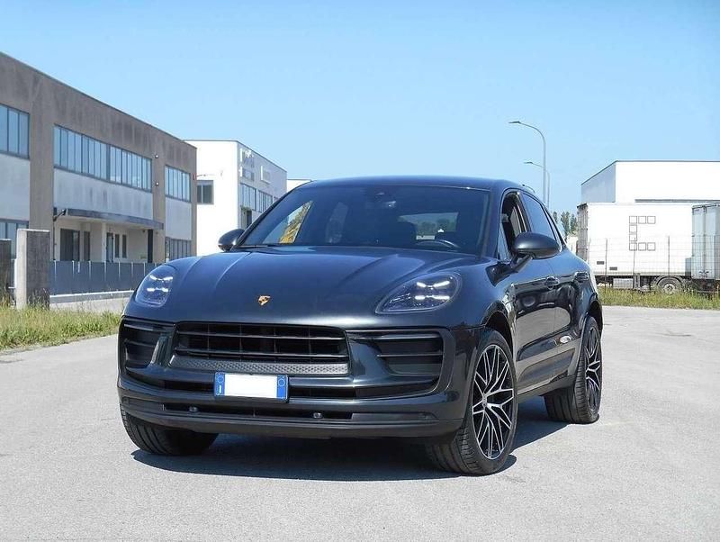 Usata Porsche Macan 265 CV (194 kW) 2022 Grigio SUV