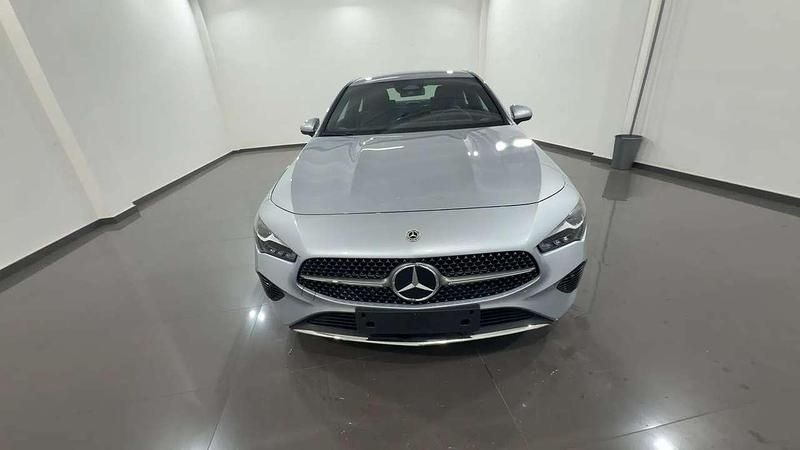 Usata Mercedes CLA180 Luxury 116 CV (85 kW) 2024 Argento Berlina