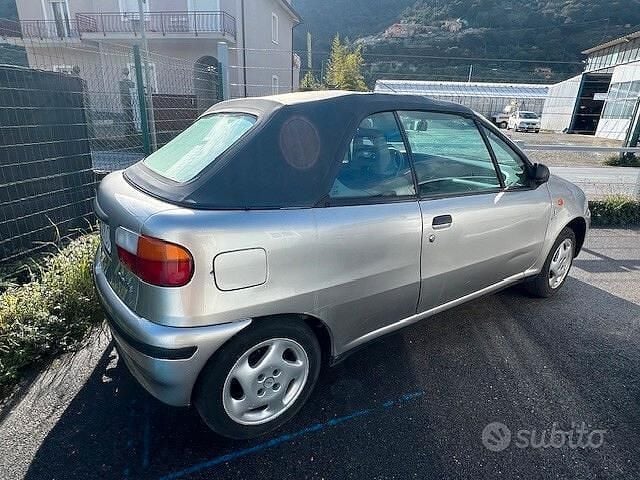 Usata Fiat Punto Cabriolet S 60 CV (44 kW) 1995 Grigio Cabrio