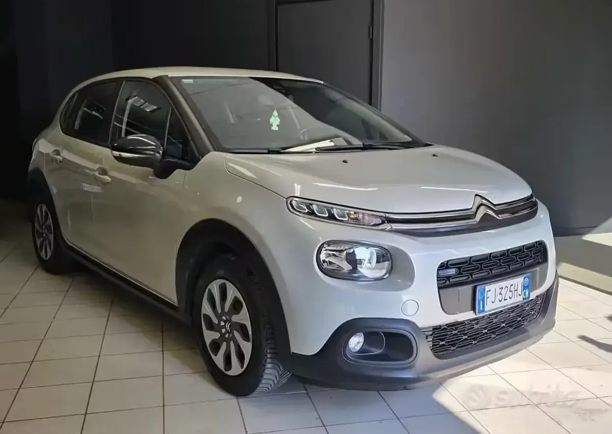 Occasion Citroën C3 PureTech 82 ch (60 kW) 2017 Gris Berline