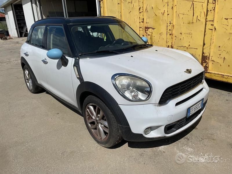 Usata Mini Cooper S Countryman 183 CV (134 kW) 2010 Bianco SUV