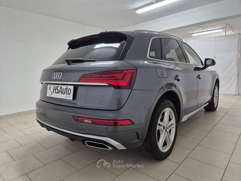 Usata Audi Q5 S-Line 204 CV (150 kW) 2022 Daytonagrau perleffekt SUV