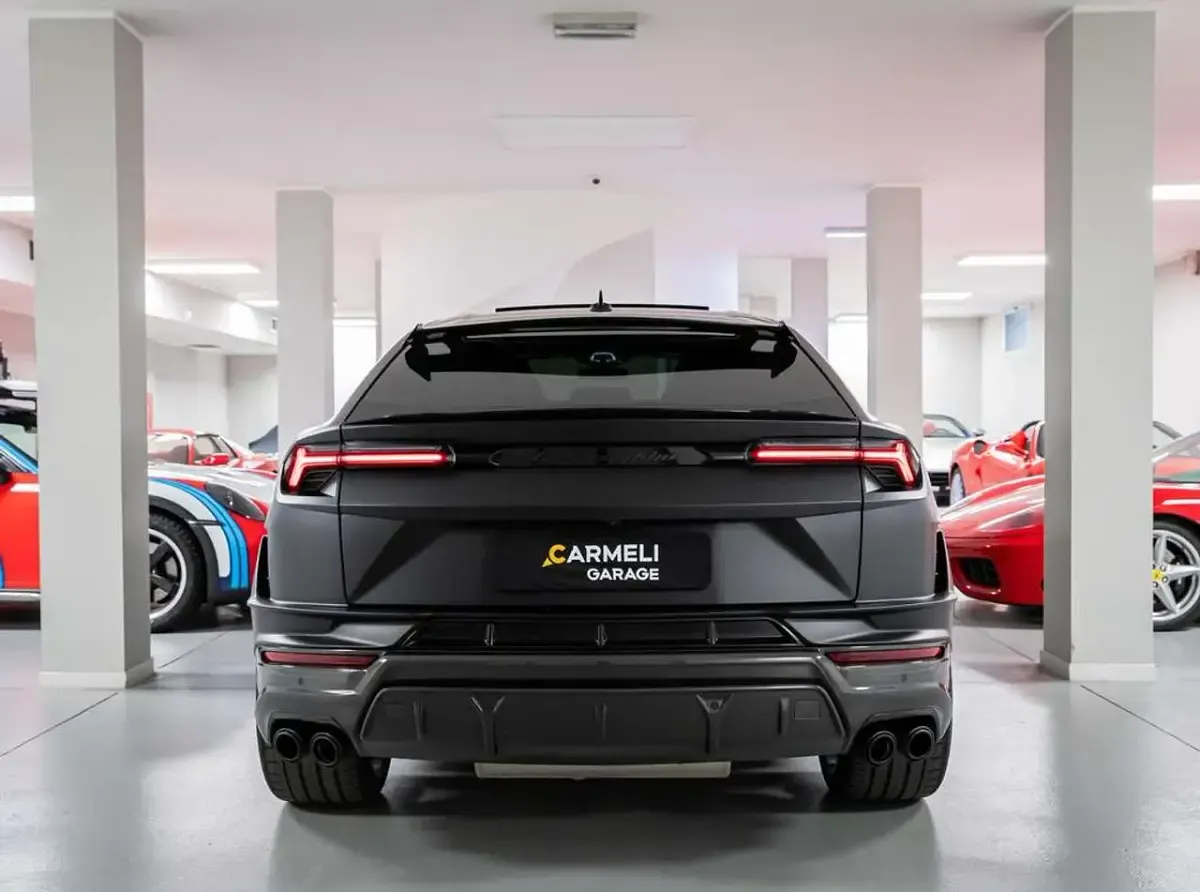 Usata Lamborghini Urus 666 CV (489 kW) 2025 Nero nemesis opaco SUV