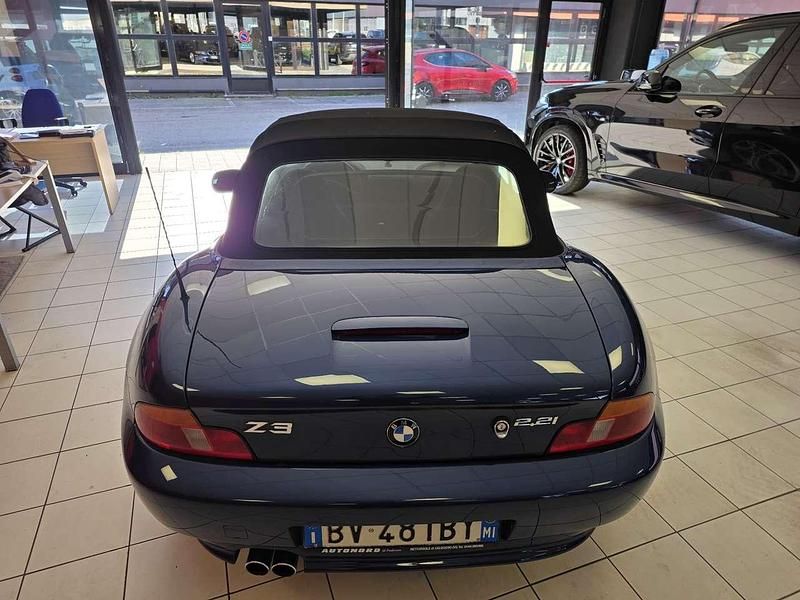 Usata BMW Z3 170 CV (125 kW) 2001 Blu/azzurro Cabrio