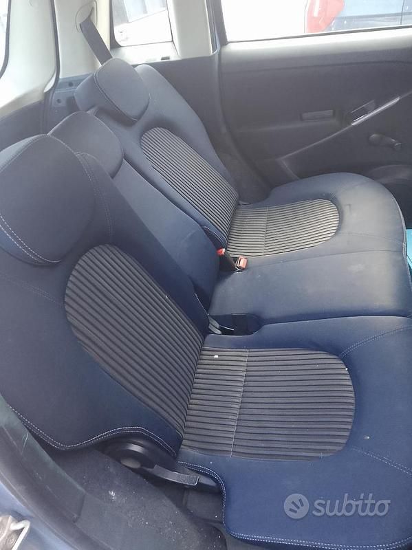 Usata 2011 Lancia Musa Monovolume | 2000 € (Super prezzo) - Immagine 1/4