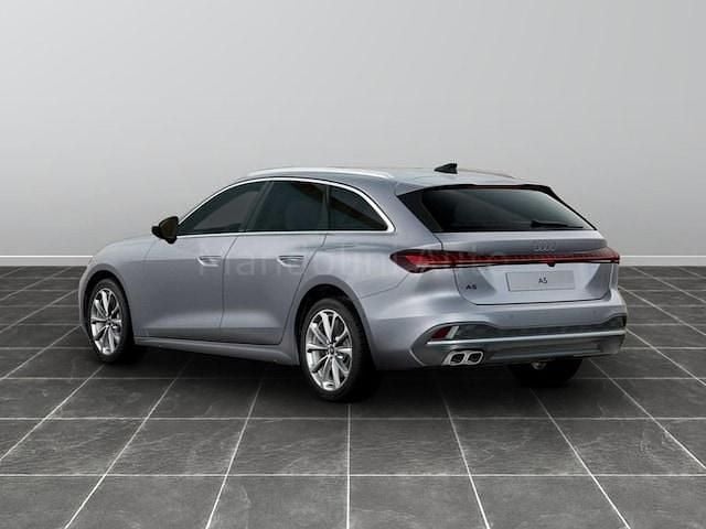 Usata Audi A5 Sportback Advanced 204 CV (150 kW) 2025 Argento floret metallizzato Utilitaria