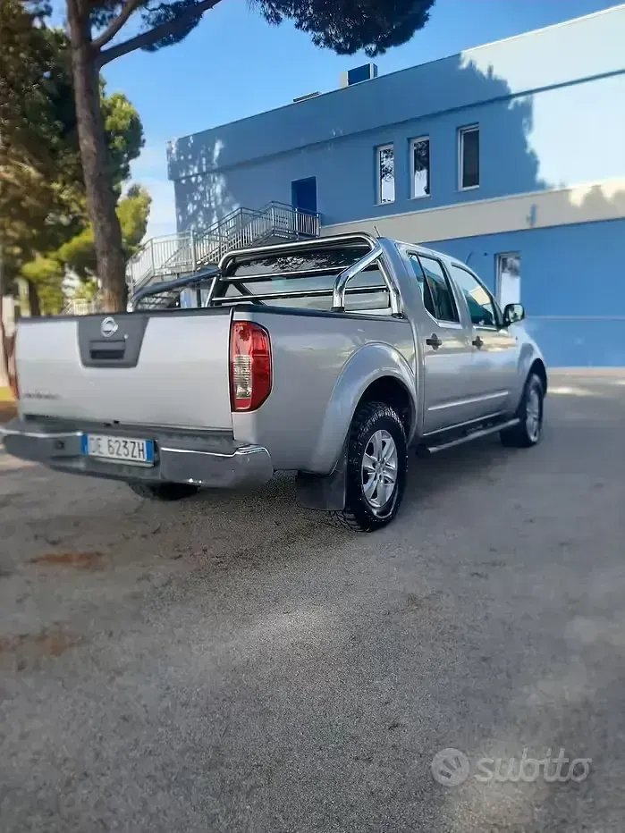 Second-hand Nissan Navara 2007 Gri Pickup