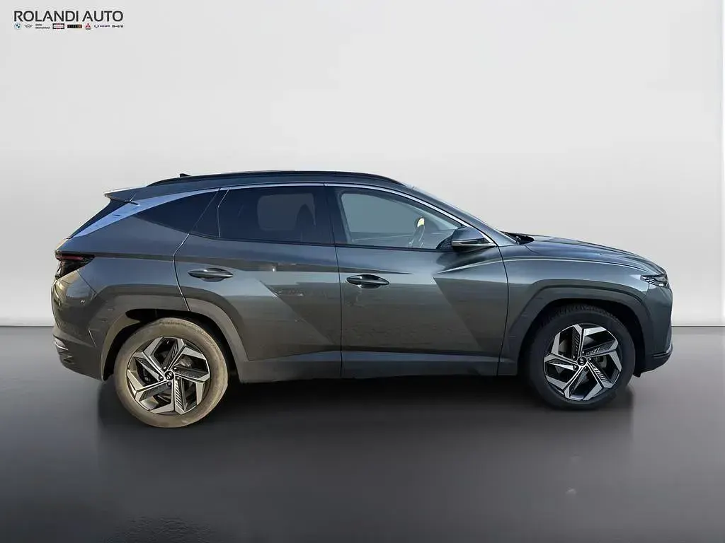 Usata Hyundai Tucson 230 CV (169 kW) 2022 Grigio SUV