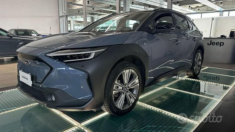 Usata Subaru Solterra 160 kW (218 CV) 2022 Grigio/nero SUV