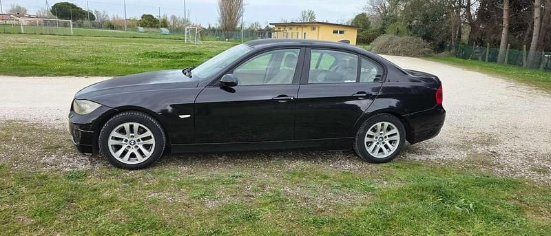 Usata BMW 320 163 CV (119 kW) 2006 Nero Berlina