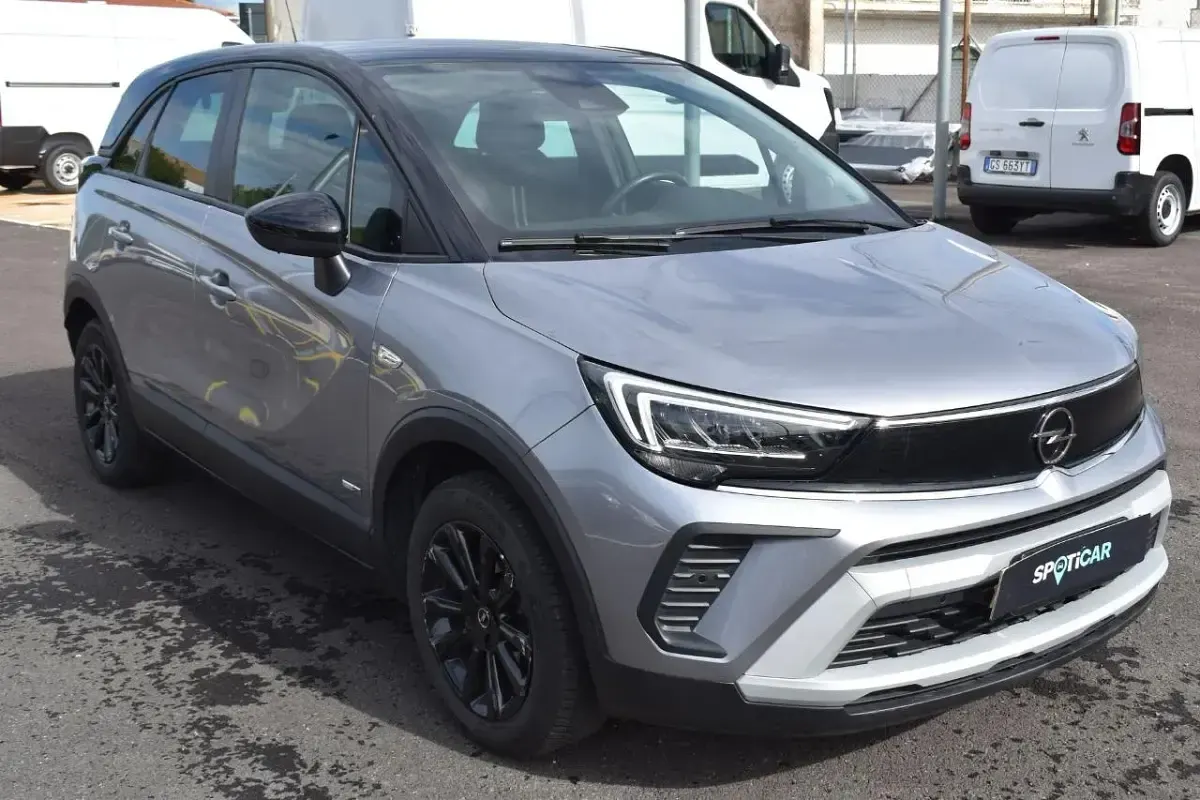 Usata Opel Crossland Design Edition 83 CV (61 kW) 2022 Grigio SUV