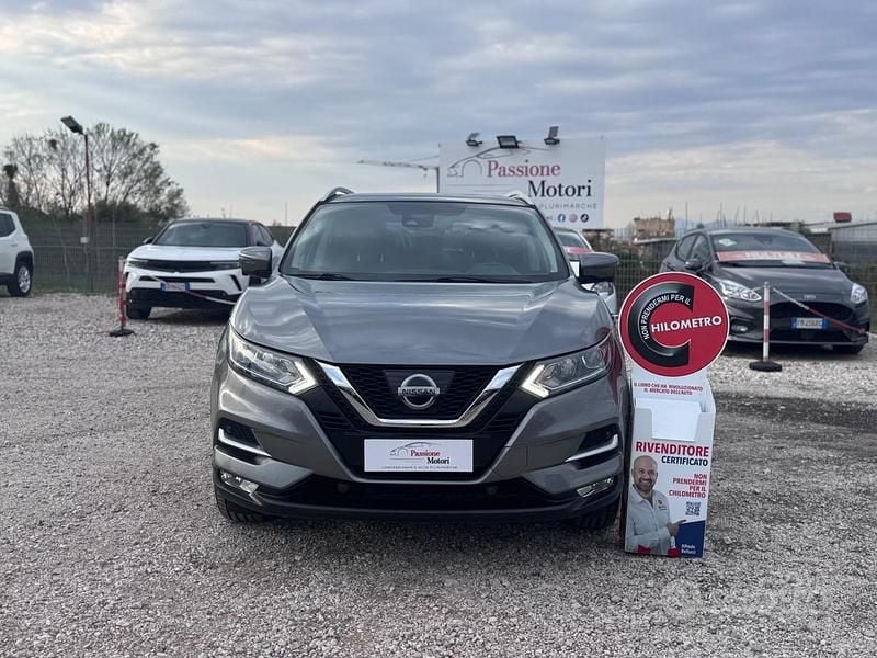 Usata Nissan Qashqai Tekna+ 110 CV (80 kW) 2018 Grigio SUV