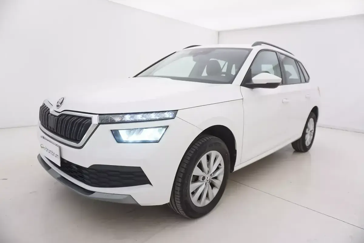 Usata Skoda Kamiq Ambition 95 CV (69 kW) 2023 Biancobianco SUV