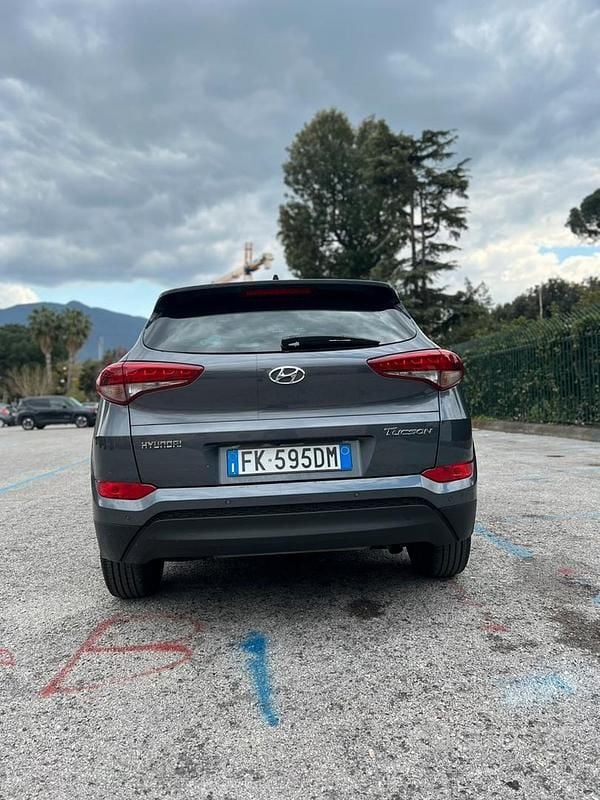 Usata Hyundai Tucson 116 CV (85 kW) 2017 Grigio SUV