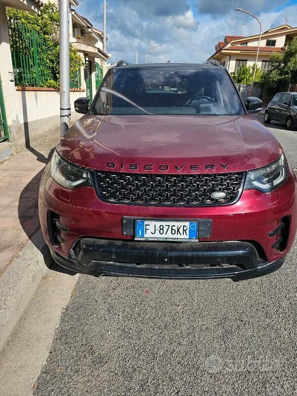Usata 2017 Land Rover Discovery 5 SUV | 20.000 € (Buon prezzo) - Immagine 1/4