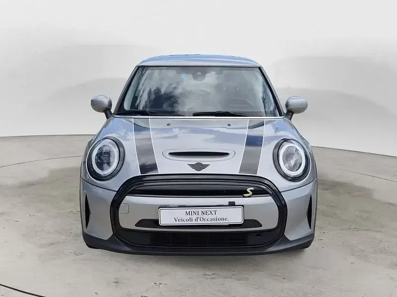 Usata Mini Cooper SE 135 kW (184 CV) 2023 Grigio Utilitaria