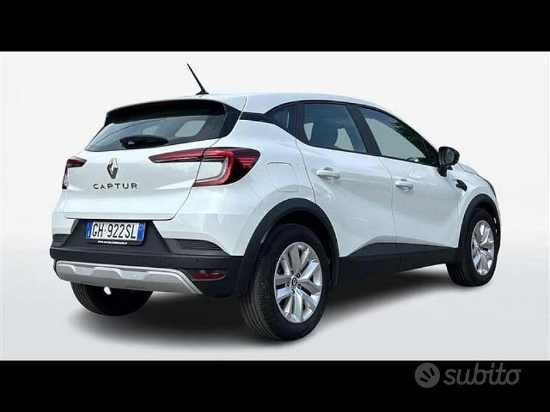 Usata Renault Captur Zen 91 CV (66 kW) 2022 Bianco SUV