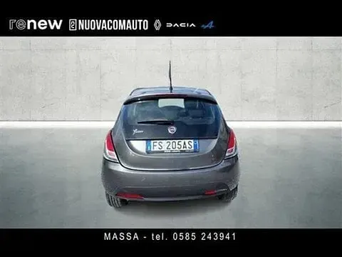 Usata Lancia Ypsilon 69 CV (50 kW) 2018 Utilitaria