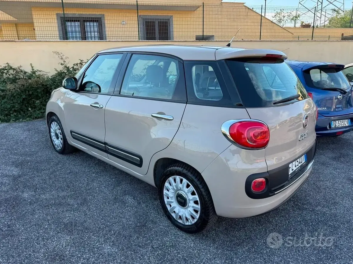 Usata Fiat 500L Lounge 120 CV (88 kW) 2016 Marrone Monovolume