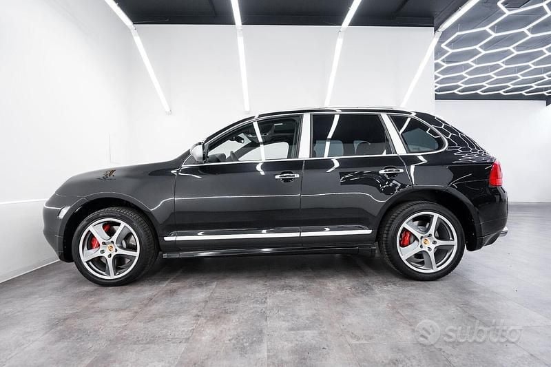Usata Porsche Cayenne Turbo 450 CV (330 kW) 2005 Nero SUV
