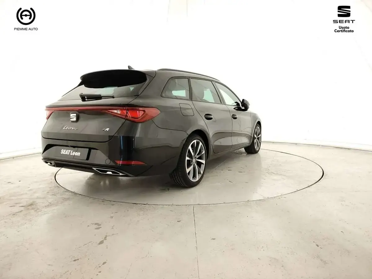 Nuova Seat Leon FR 150 CV (110 kW) 2025 Nero Station wagon