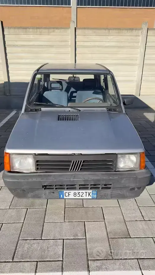 Usata Fiat Panda Young 54 CV (39 kW) 2003 Grigio Utilitaria
