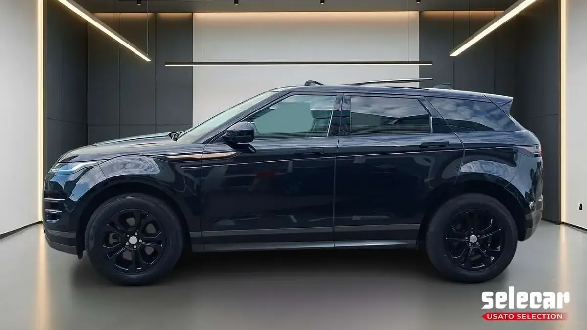 Usata Land Rover Range Rover evoque R-Dynamic 163 CV (119 kW) 2022 Nero SUV