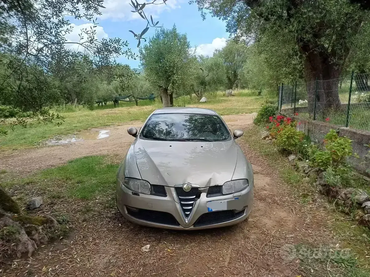 Usata Alfa Romeo GT 150 CV (110 kW) 2006 Coupé