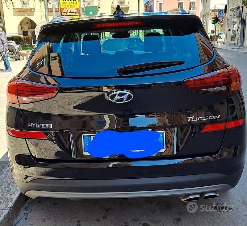 Usata Hyundai Tucson 120 CV (88 kW) 2020 Nero SUV