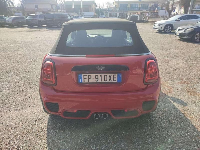 Usata Mini Cooper SD Hype 170 CV (125 kW) 2018 Rosso Utilitaria