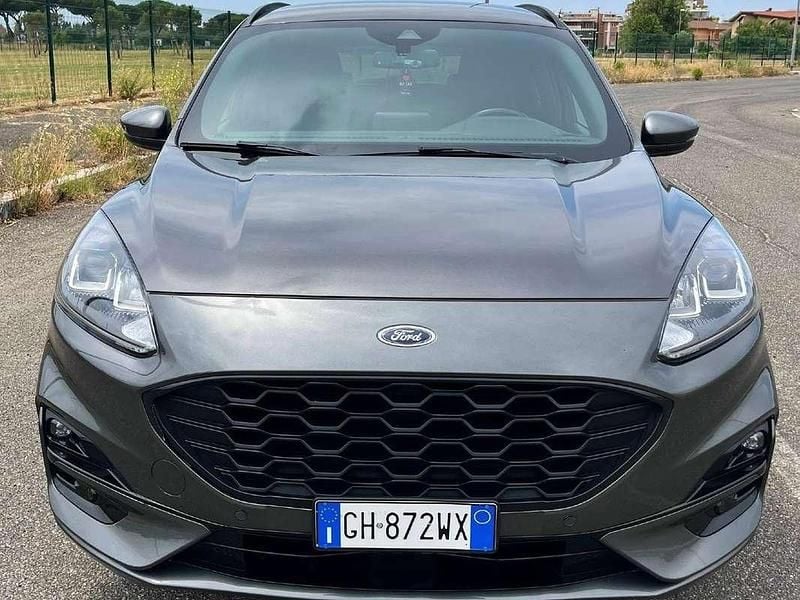 Usata Ford Kuga ST-Line 120 CV (88 kW) 2022 Grigio SUV