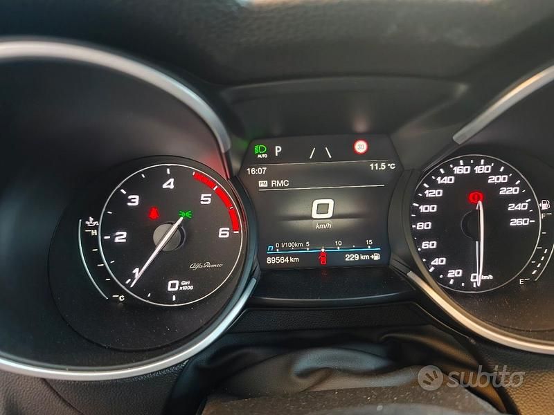 Usata Alfa Romeo Stelvio Veloce 210 CV (154 kW) 2022 Nero SUV