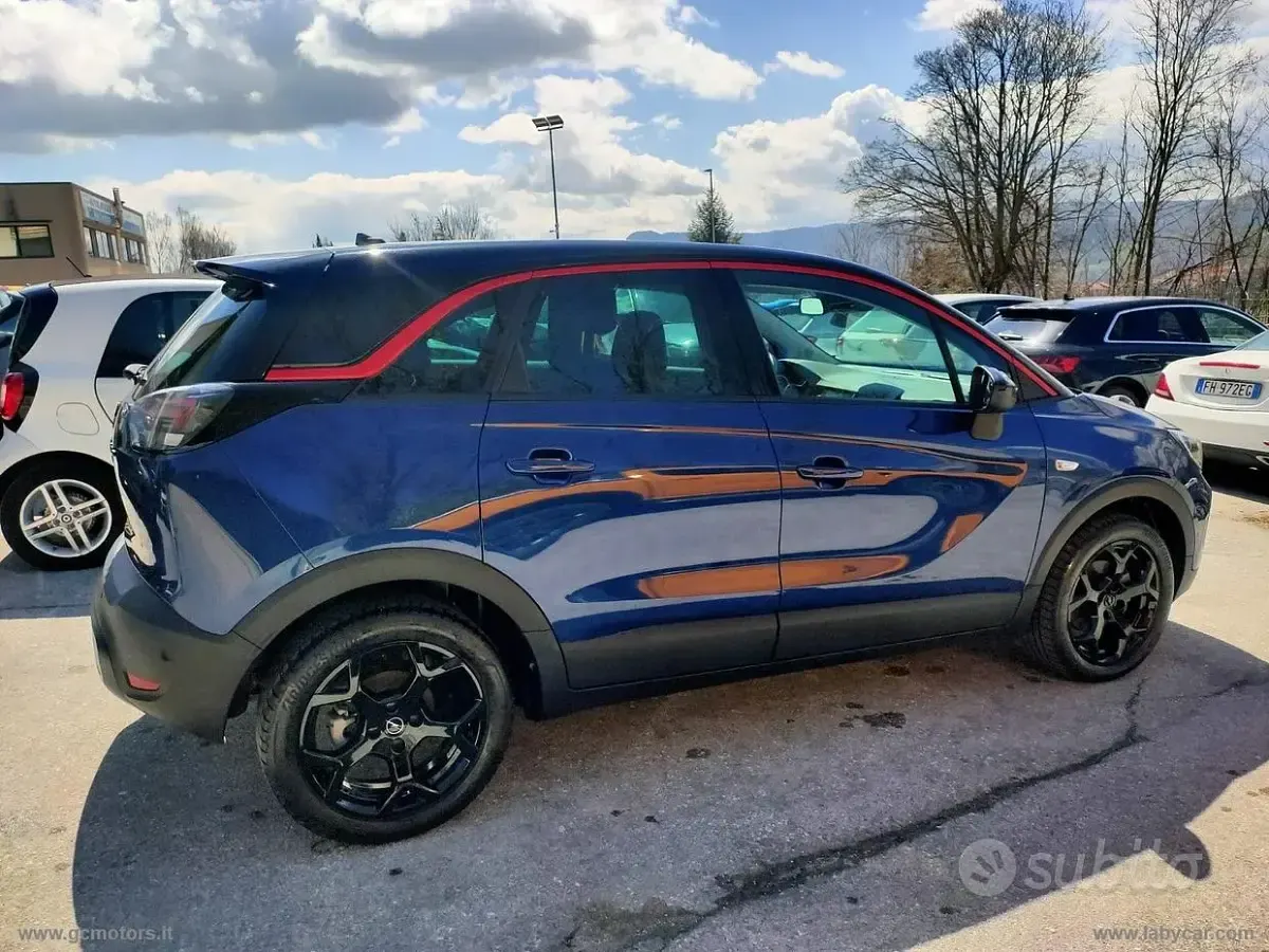 Usata Opel Crossland X GS Line 110 CV (80 kW) 2023 Blu SUV