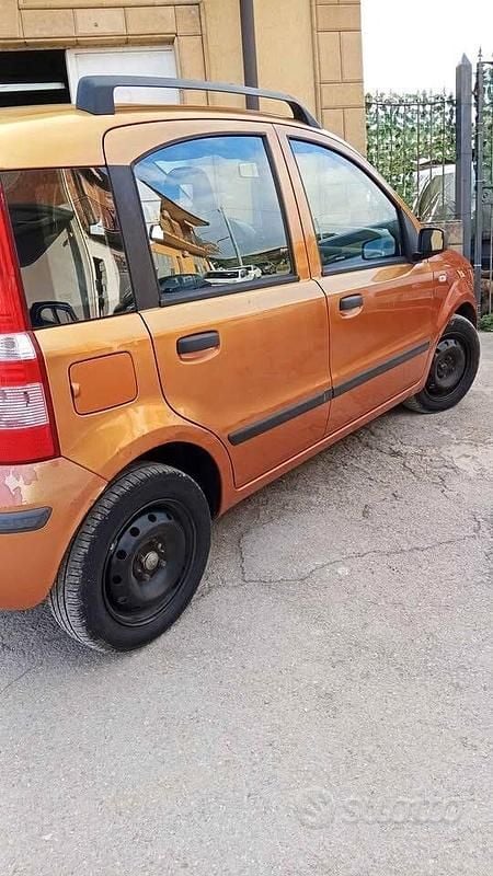 Usata Fiat Panda 59 CV (43 kW) 2009 Arancione Utilitaria