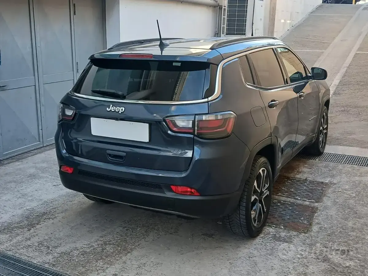 Usata Jeep Compass Limited 131 CV (96 kW) 2023 Grigio SUV