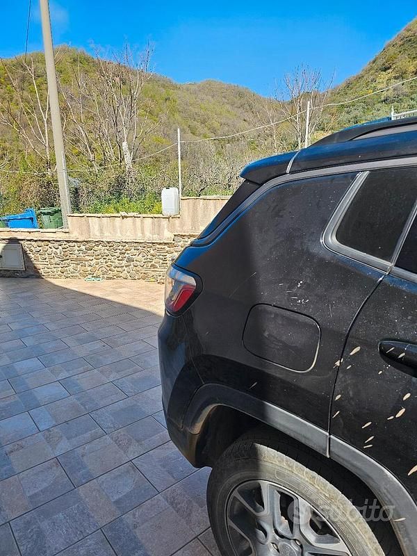 Usata Jeep Compass 170 CV (125 kW) 2019 Nero SUV
