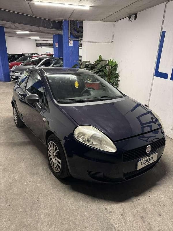Usata Fiat Grande Punto Active 65 CV (47 kW) 2009 Other Utilitaria