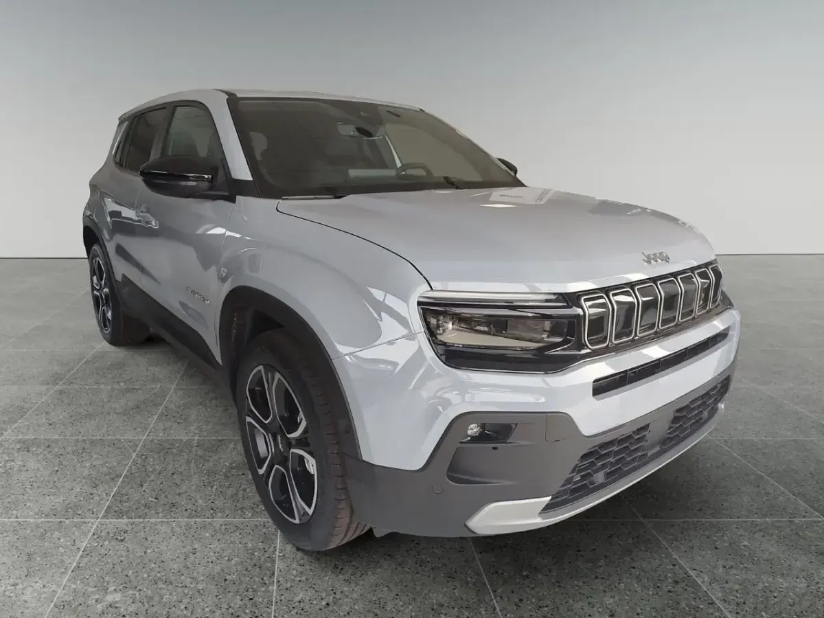 Usata Jeep Avenger Summit 100 CV (73 kW) 2026 SUV