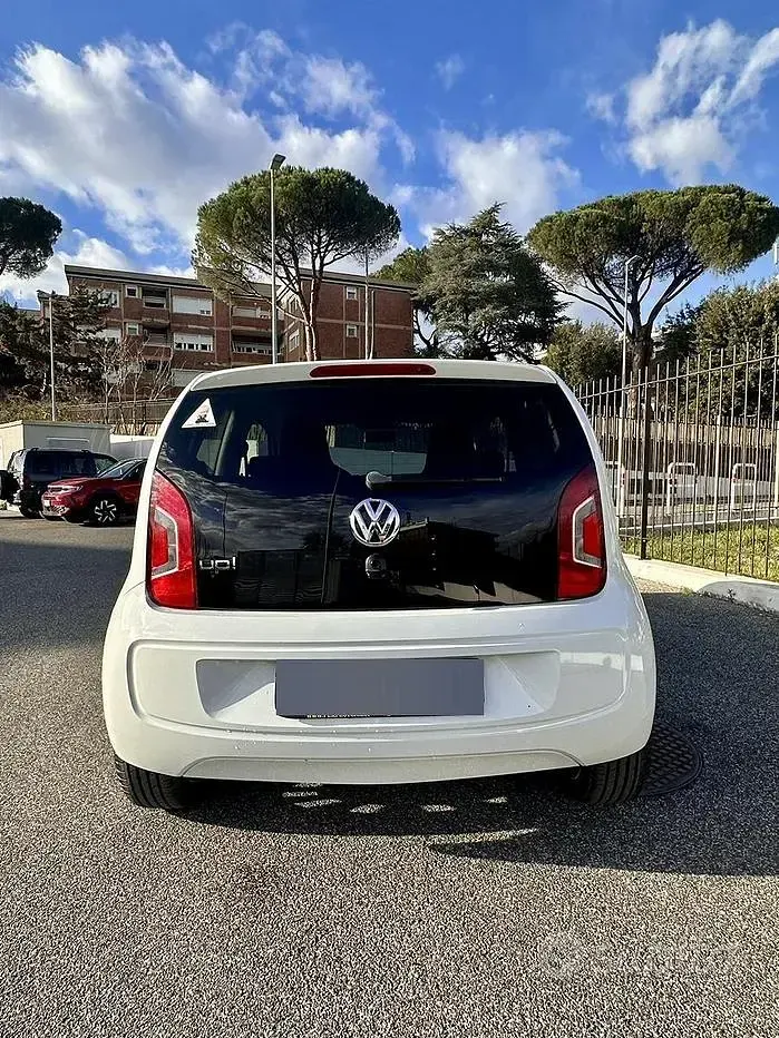 Usata VW up! 75 CV (55 kW) 2012 Bianco Utilitaria